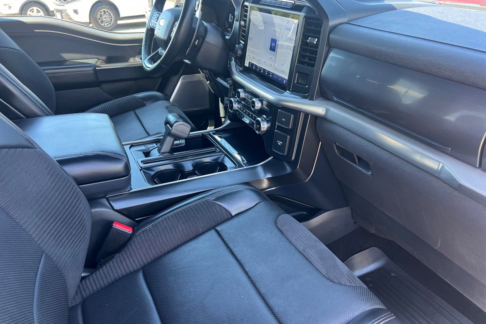 Certified 2022 Ford F150 Raptor w/ Equipment Group 801A High AWD/4WD image 16
