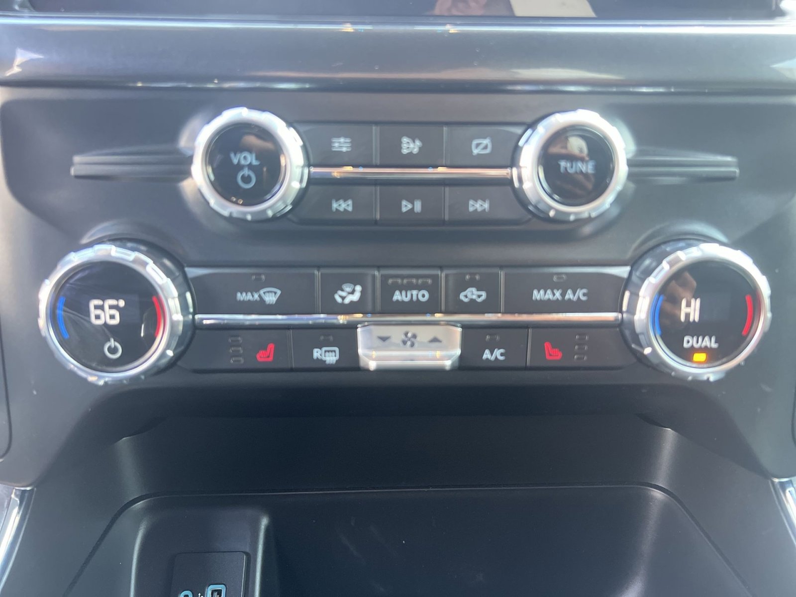 Certified 2021 Ford F150 XLT w/ Equipment Group 302A High AWD/4WD image 29