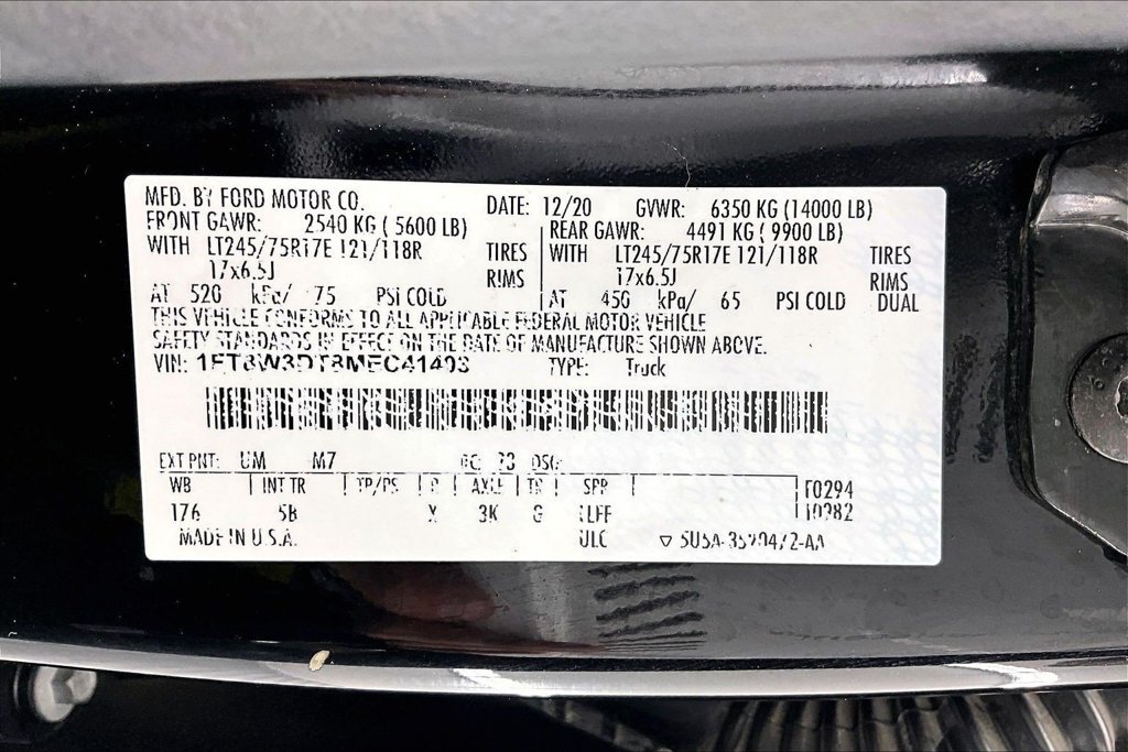 Certified 2021 Ford F350 Lariat w/ Lariat Value Package AWD/4WD image 36