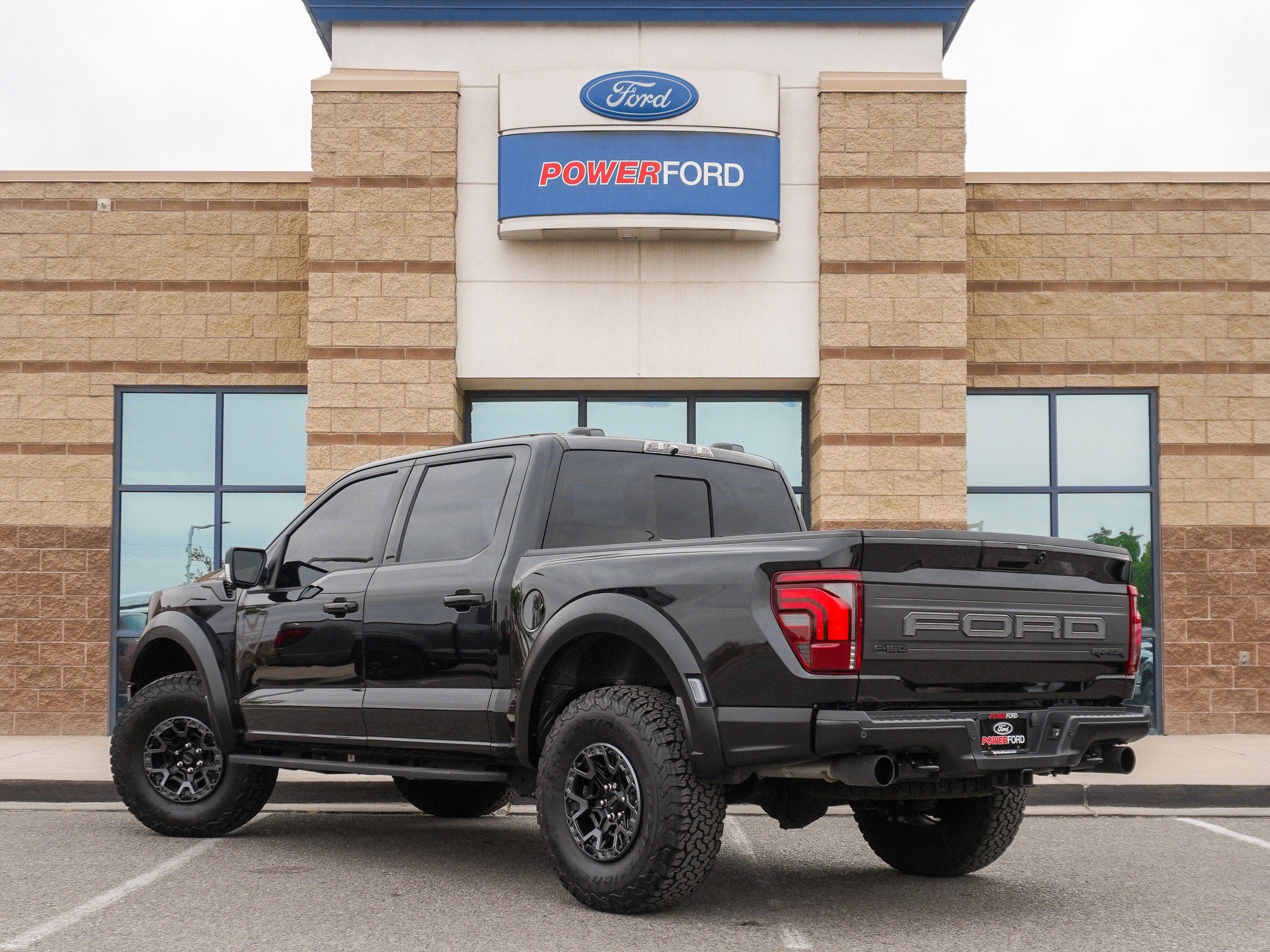 Certified 2025 Ford F150 Raptor AWD/4WD image 8
