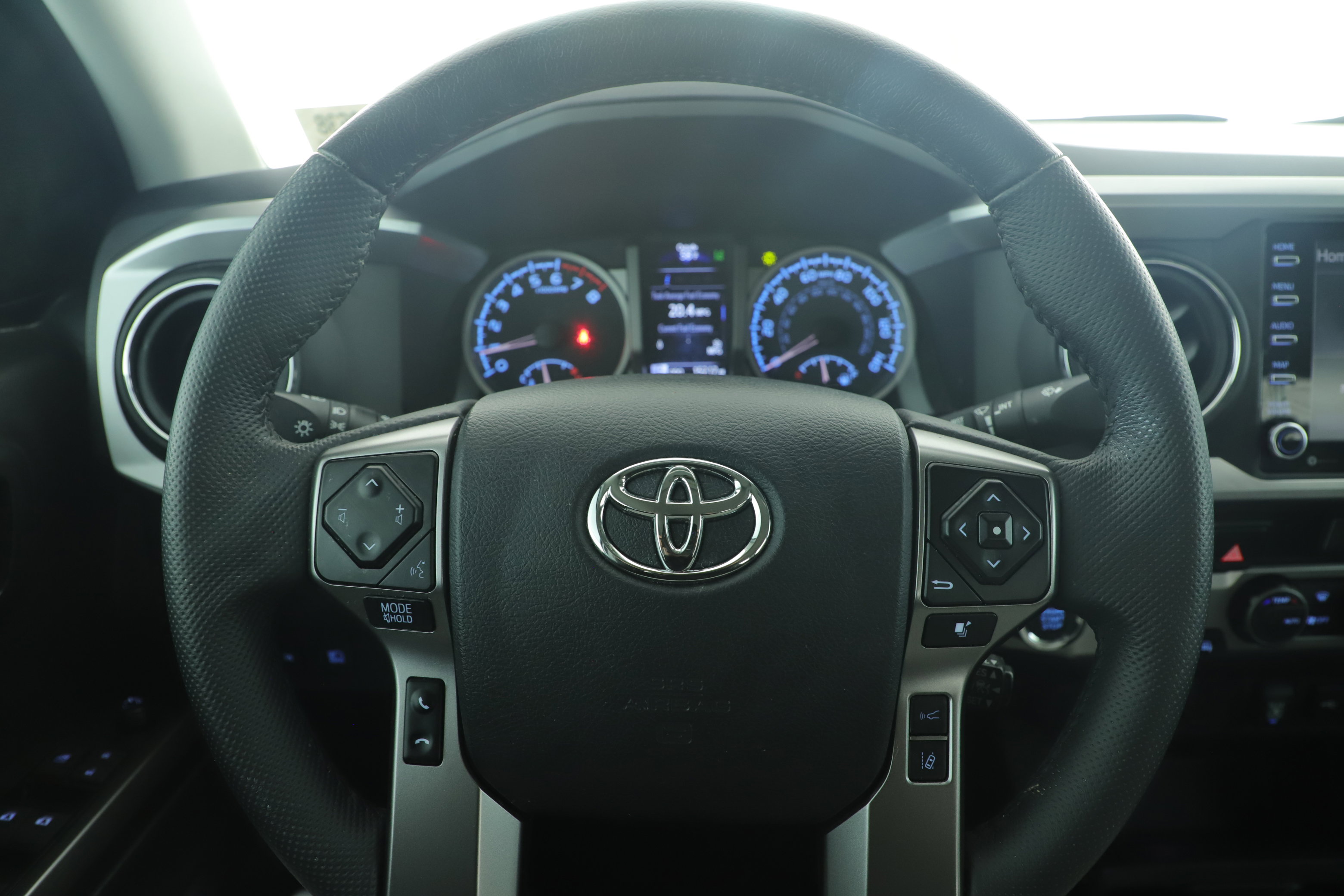 Used 2023 Toyota Tacoma SR5 image 17