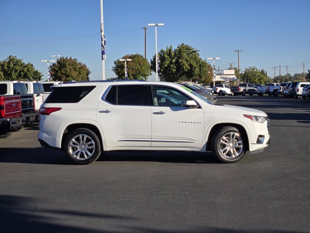 Used 2020 Chevrolet Traverse High Country FWD image 3