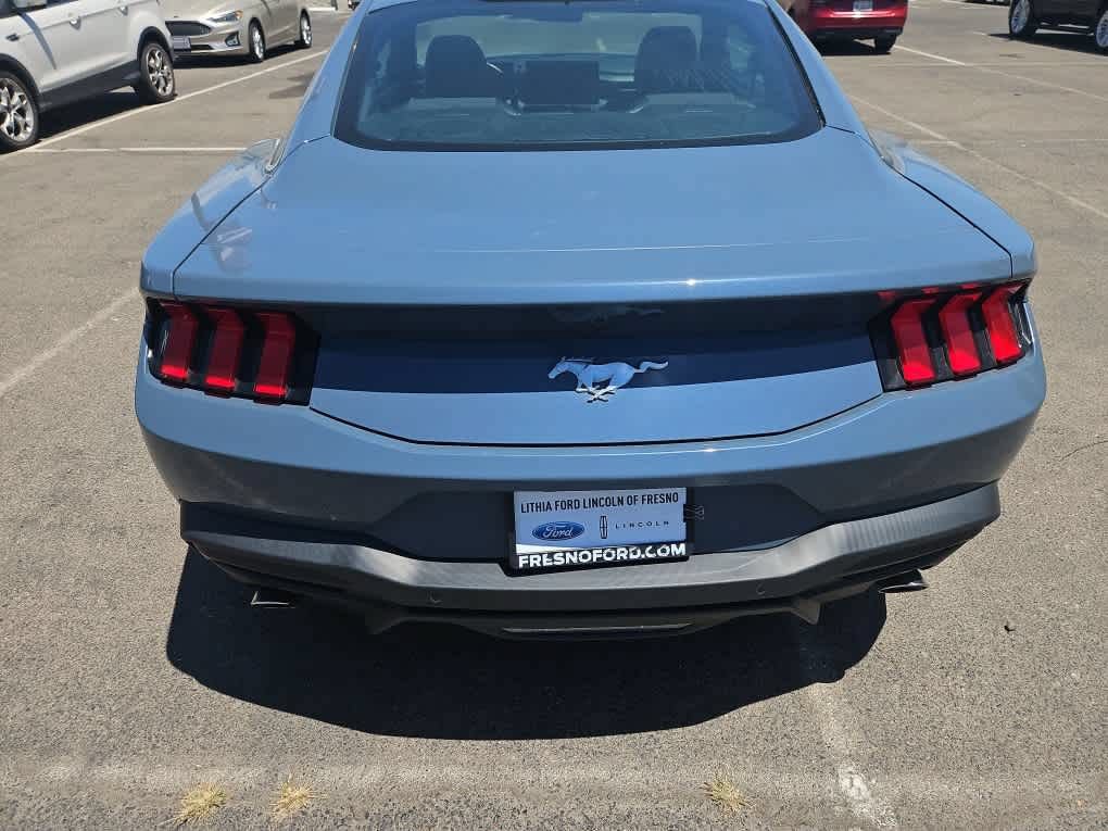 Certified 2024 Ford Mustang Coupe RWD image 7