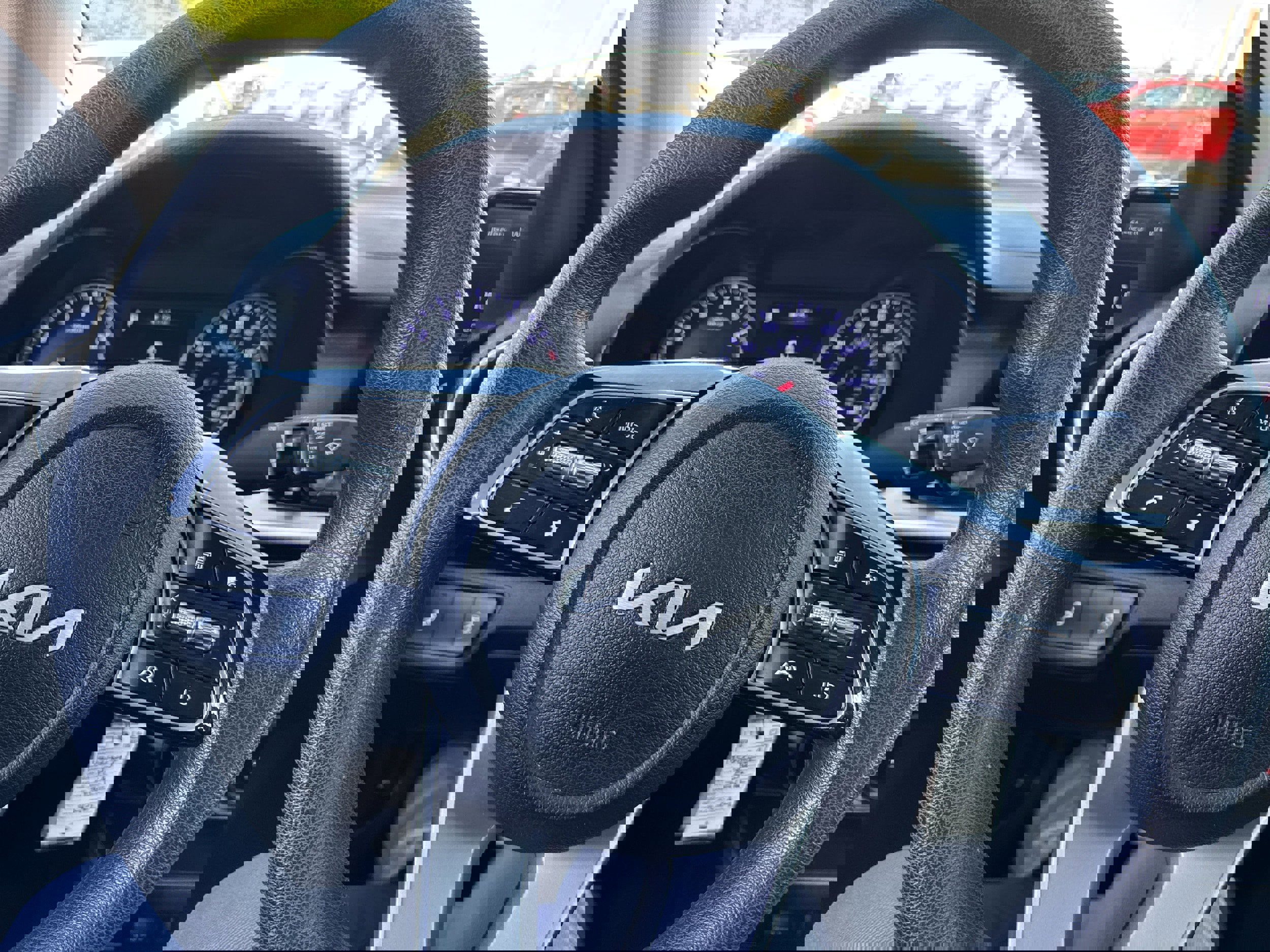 Used 2022 Kia Forte LXS w/ LXS Technology Package image 12