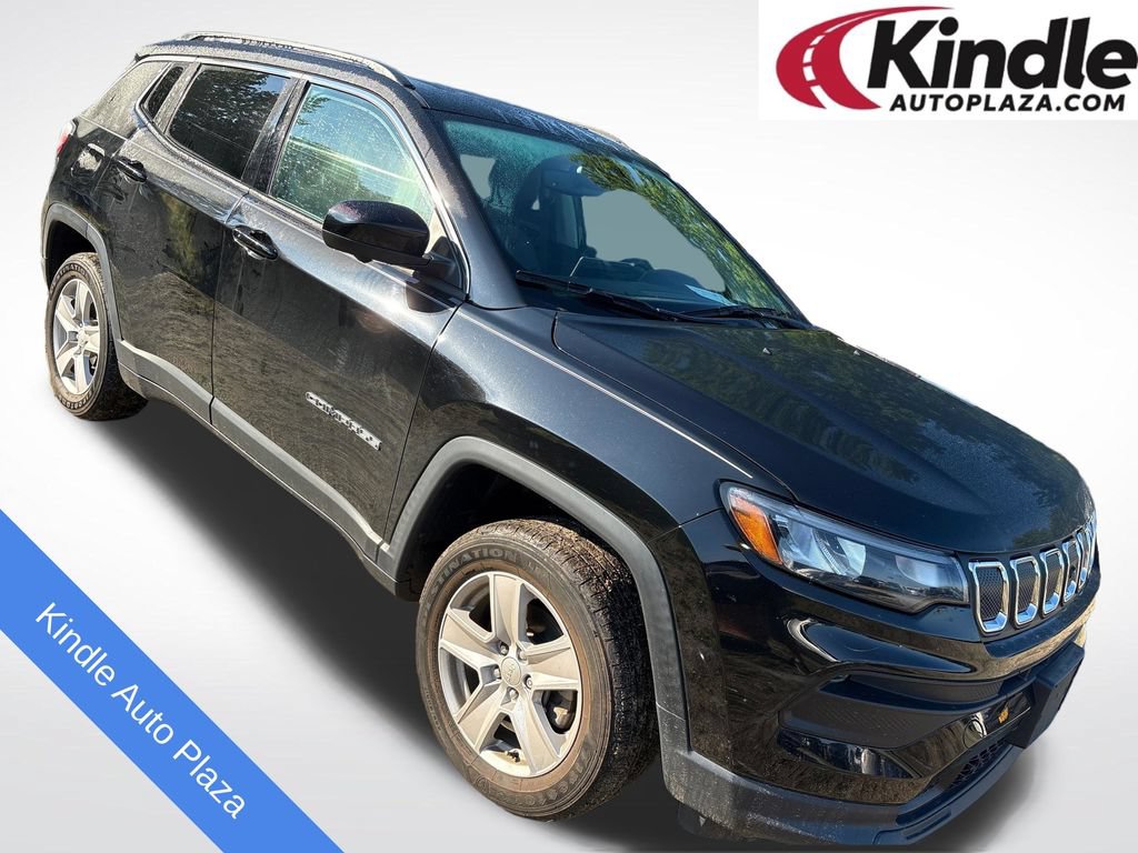 Used 2022 Jeep Compass Latitude w/ Sun and Sound Group AWD/4WD 360° Tour