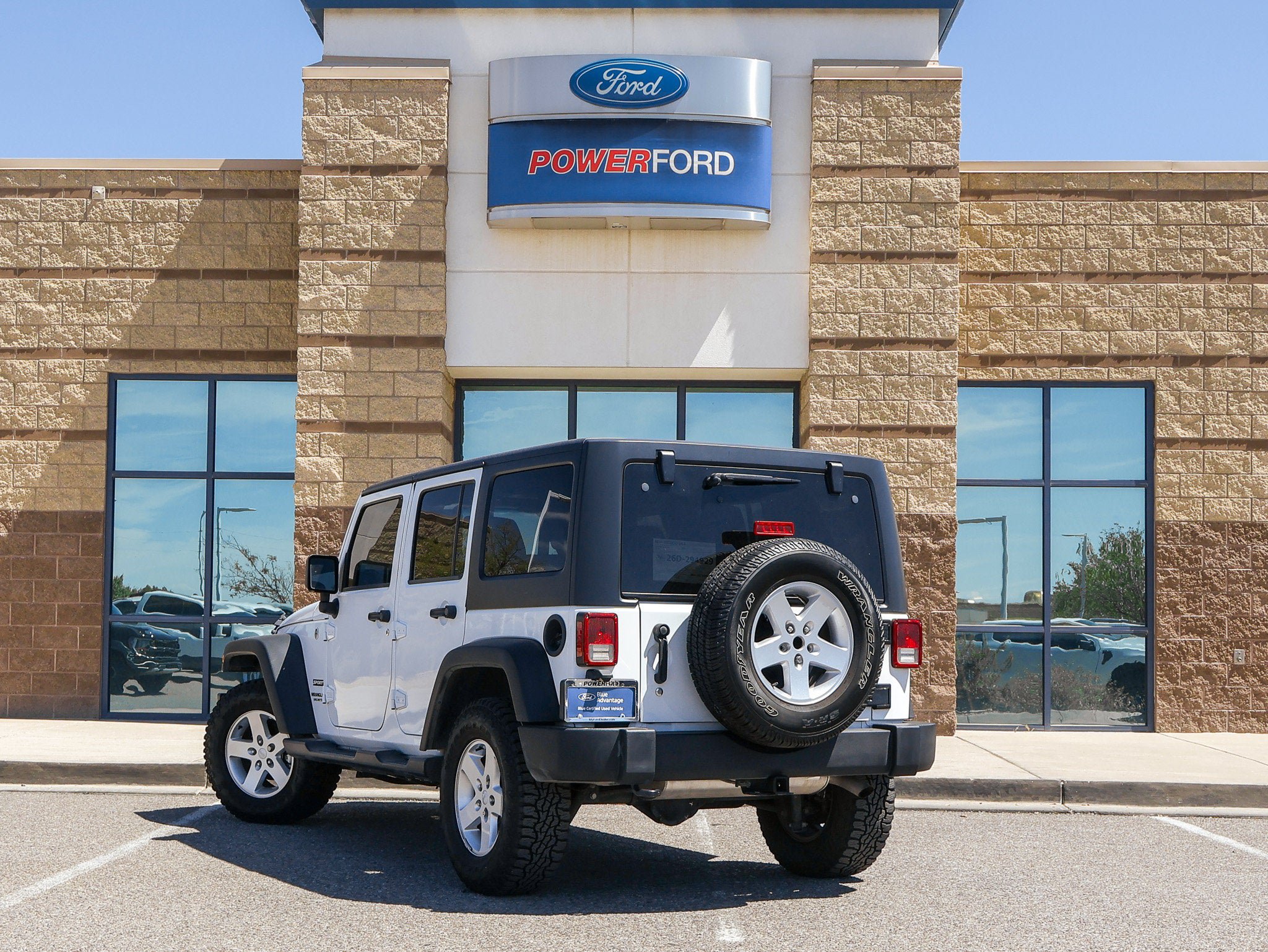 Used 2017 Jeep Wrangler Unlimited Sport w/ Quick Order Package 24S AWD/4WD image 7