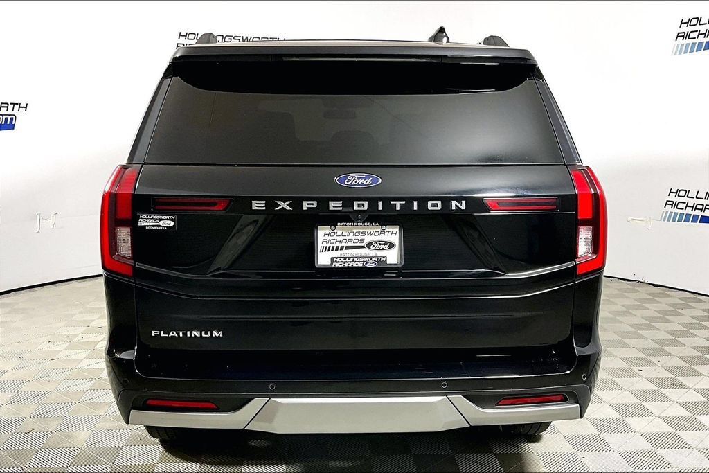 Certified 2025 Ford Expedition Platinum AWD/4WD image 4