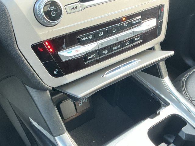 Certified 2023 Ford Explorer XLT AWD/4WD image 17