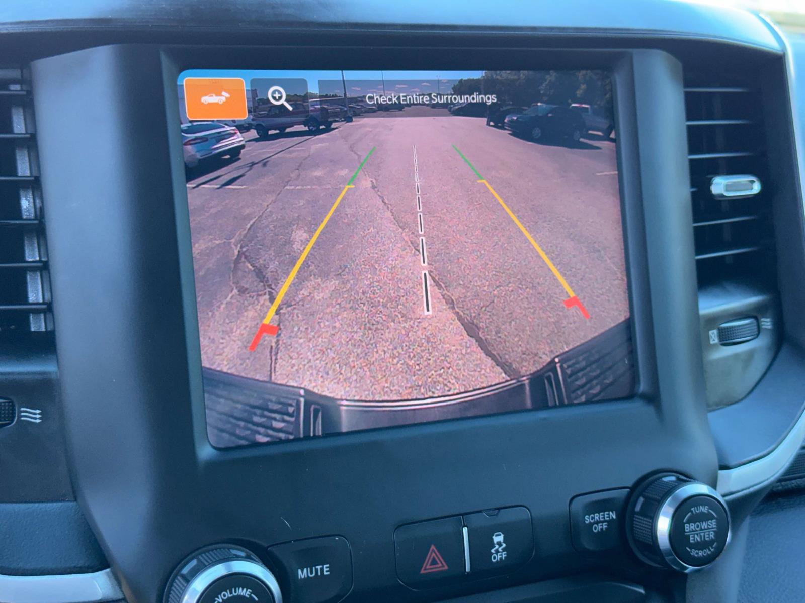 Used 2022 RAM 2500 Big Horn w/ Night Edition AWD/4WD image 11