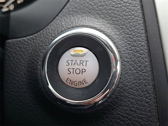 Used 2017 Nissan Altima 2.5 SR w/ Midnight Edition Package image 19