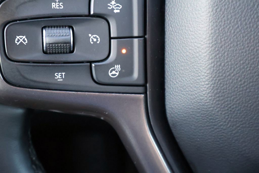 Used 2023 Chevrolet Silverado 1500 High Country w/ Technology Package image 9