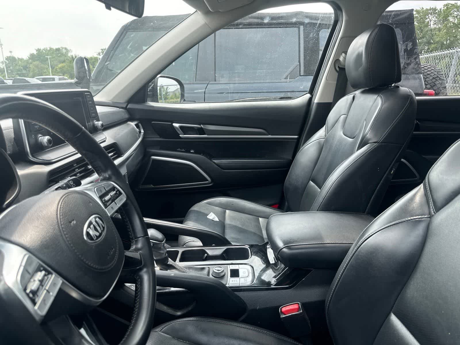Used 2021 Kia Telluride S FWD image 33
