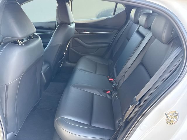 Used 2021 MAZDA MAZDA3 Hatchback w/Premium Plus Pkg AWD/4WD image 12