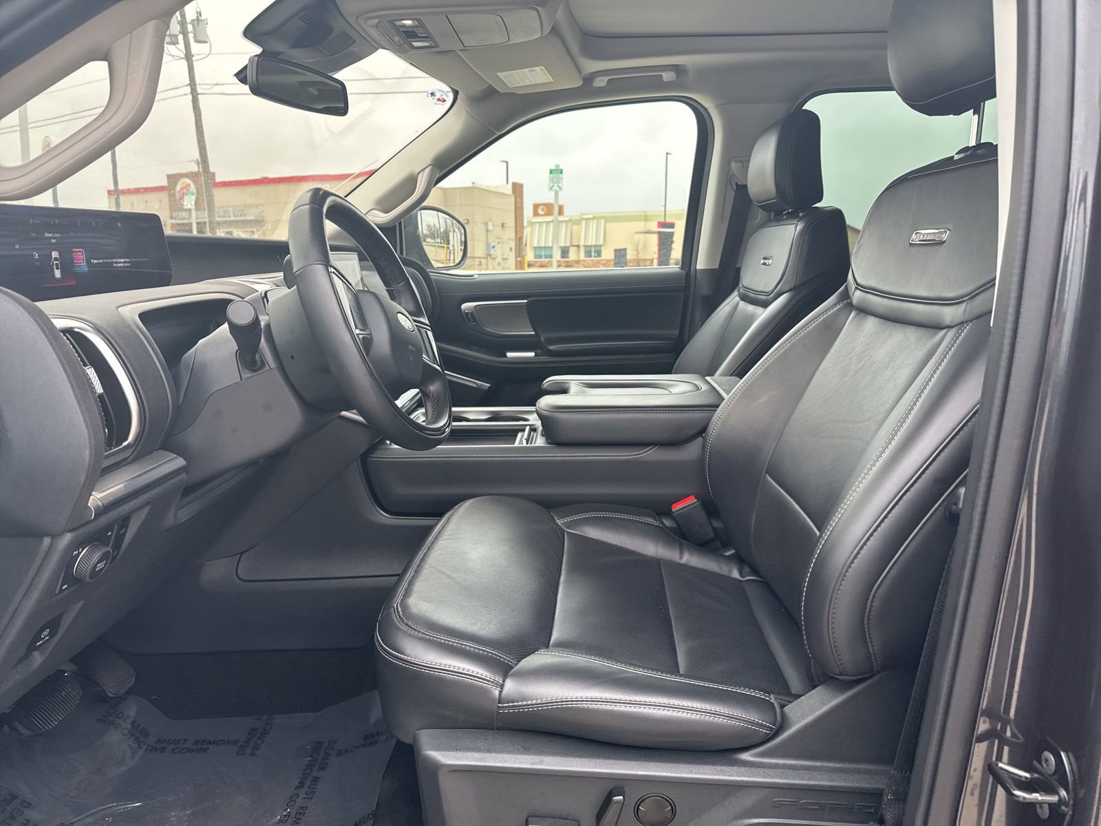 Certified 2025 Ford Expedition Max Platinum image 10