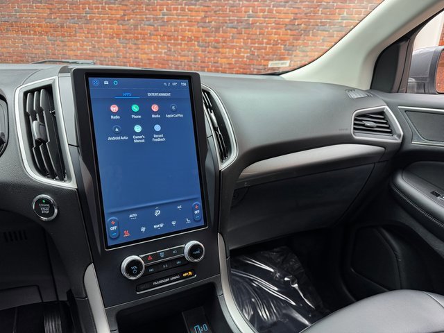 Certified 2023 Ford Edge SEL w/ Convenience Package image 18