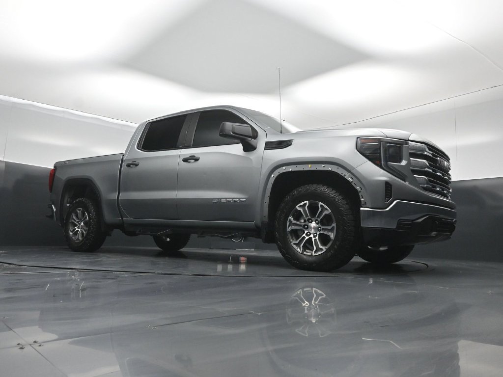 Used 2024 GMC Sierra 1500 Pro w/ Pro Value Package AWD/4WD image 4