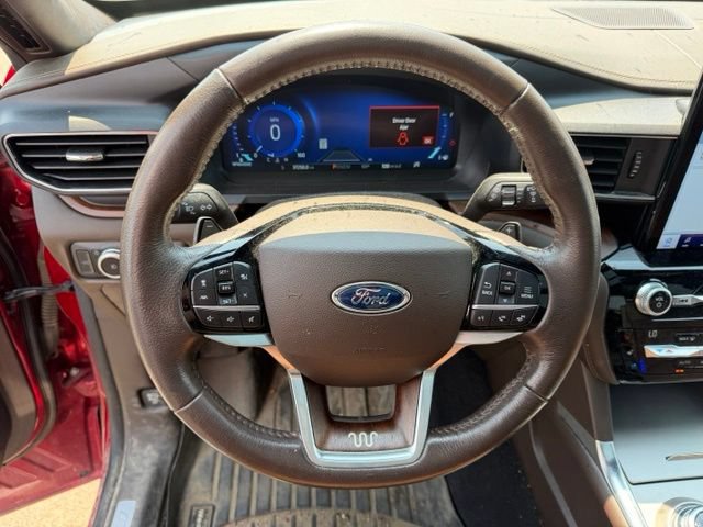 Certified 2021 Ford Explorer King Ranch w/ Premium Technology Package AWD/4WD image 15