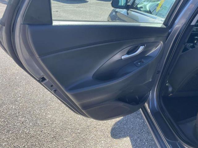 Used 2018 Hyundai Elantra GT w/ Style Package 02 image 19