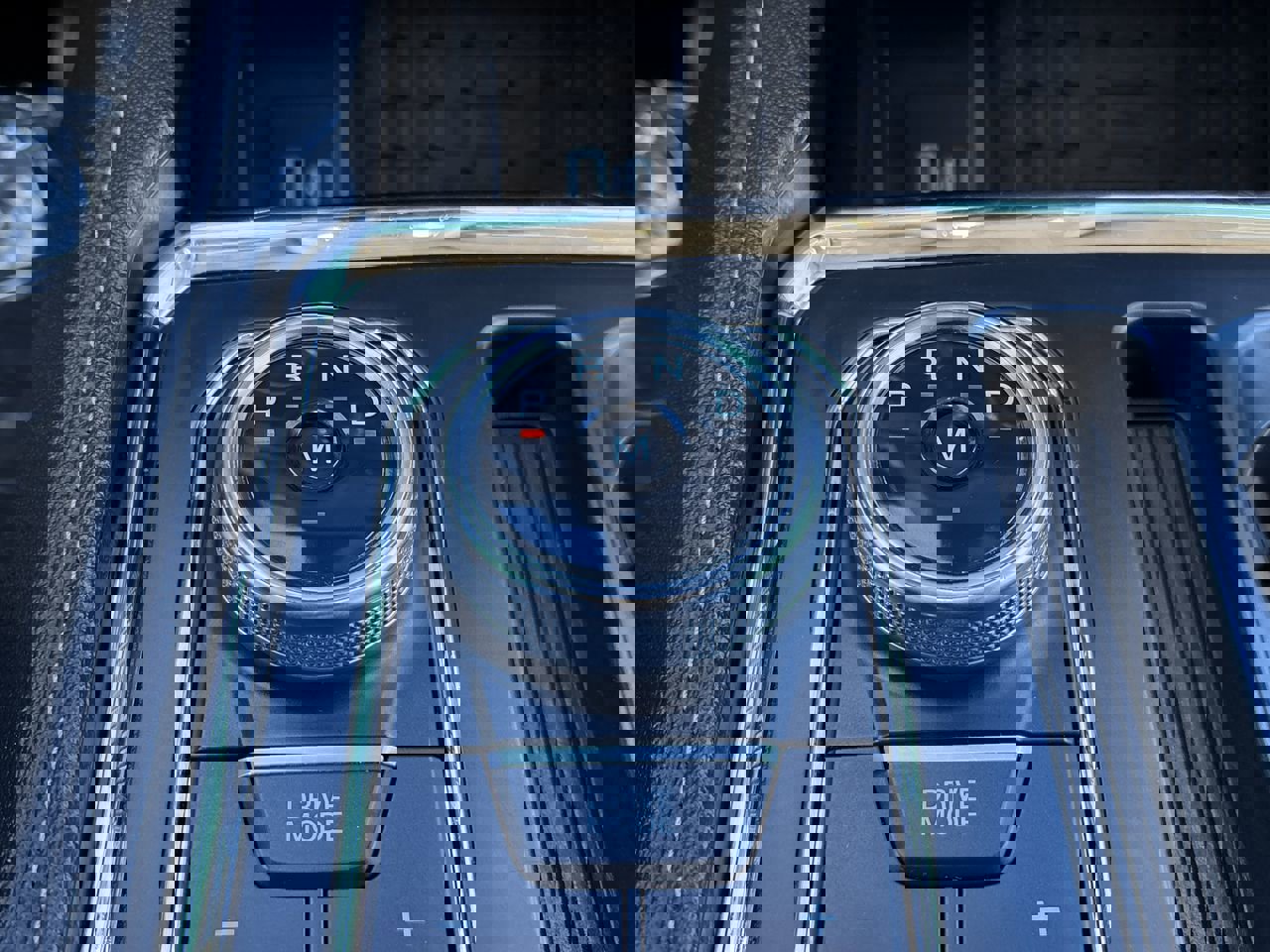 Certified 2024 Ford Expedition XLT image 27