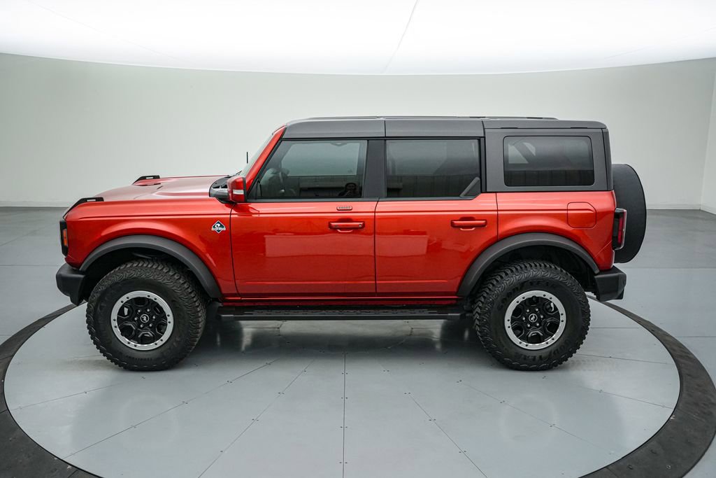 Certified 2022 Ford Bronco Outer Banks w/ Sasquatch Package AWD/4WD image 8