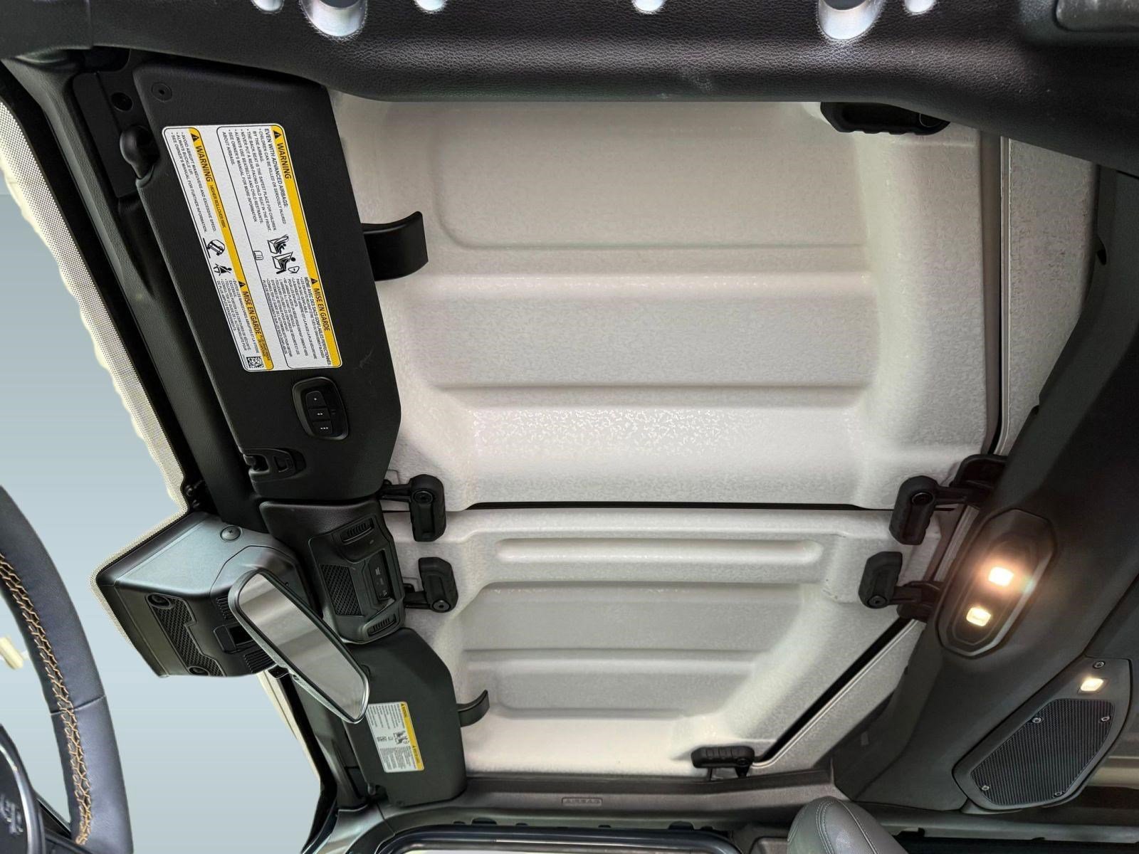 Used 2024 Jeep Wrangler Unlimited Sport AWD/4WD image 16