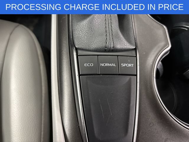 Used 2024 Toyota Camry SE FWD image 23