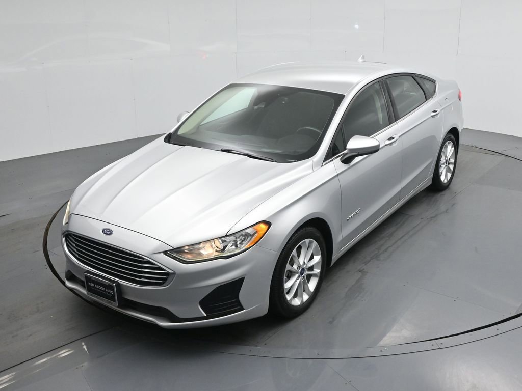 Certified 2019 Ford Fusion SE FWD image 35