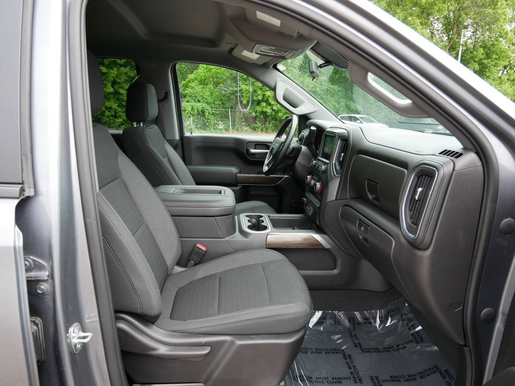 Used 2022 Chevrolet Silverado 1500 RST AWD/4WD image 8