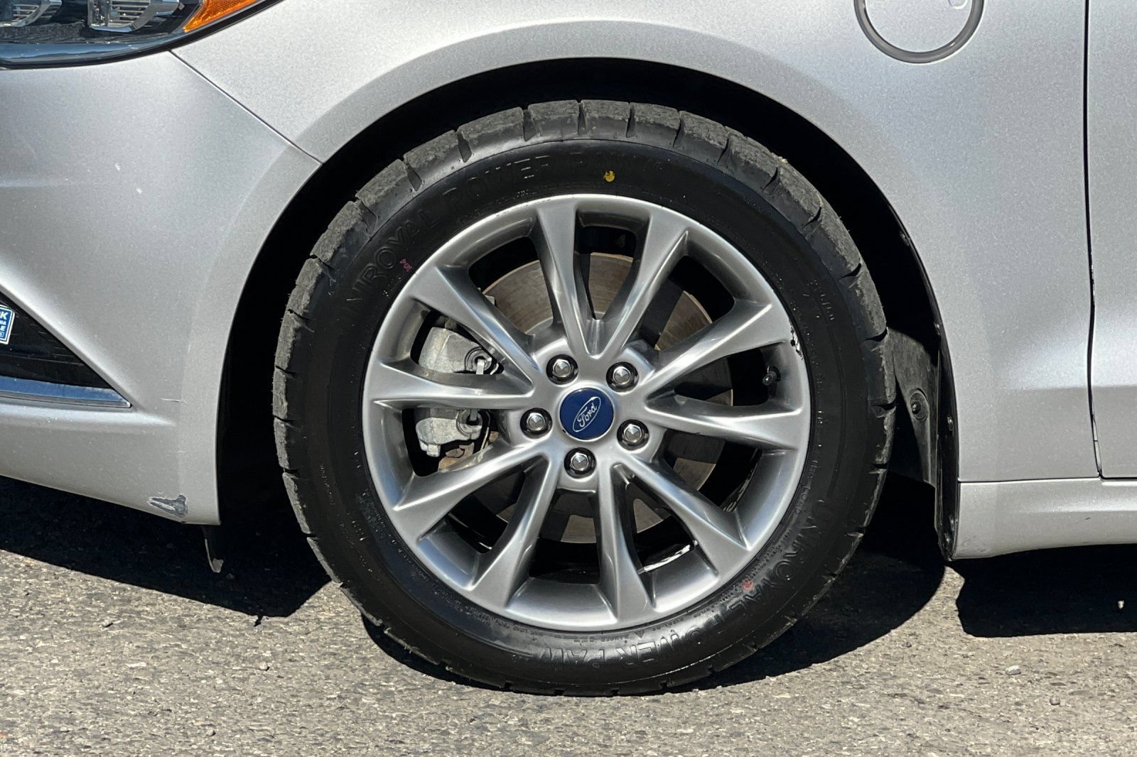 Certified 2018 Ford Fusion Energi SE FWD image 27