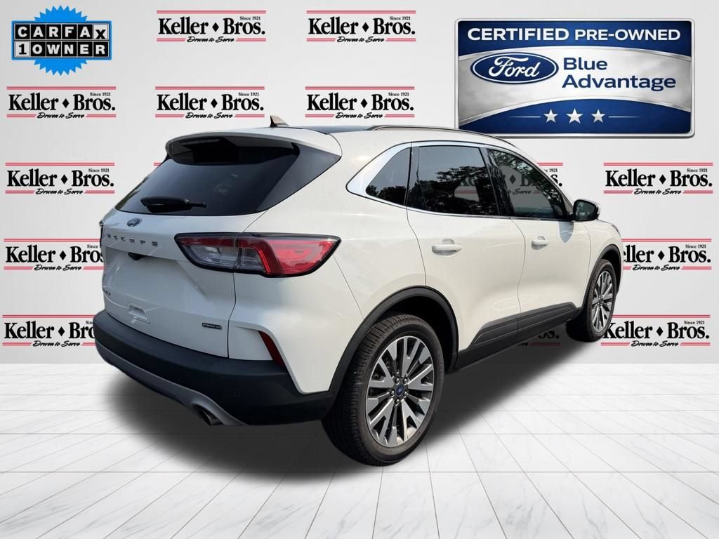 Certified 2022 Ford Escape Titanium AWD/4WD image 7