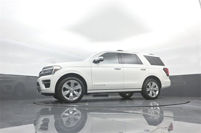Certified 2024 Ford Expedition Platinum image 31