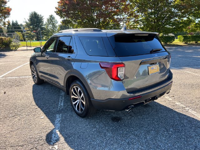 Certified 2023 Ford Explorer ST-Line w/ Class IV Trailer Tow Package AWD/4WD image 7
