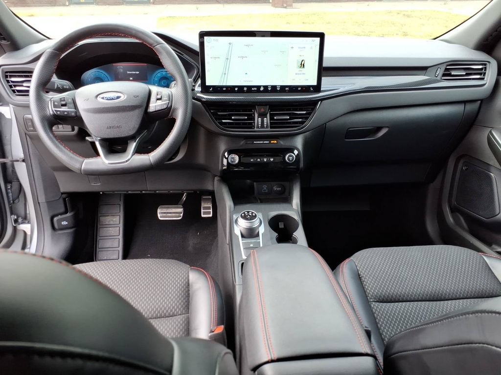 Certified 2023 Ford Escape ST-Line Select w/ Tech Pack #2 AWD/4WD image 12