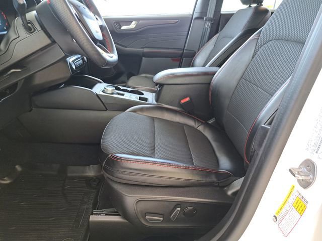 Certified 2023 Ford Escape ST-Line Select w/ Tech Pack #2 image 23