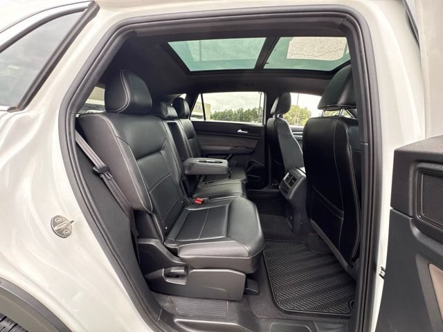 Used 2022 Volkswagen Atlas Cross Sport SEL AWD/4WD image 22