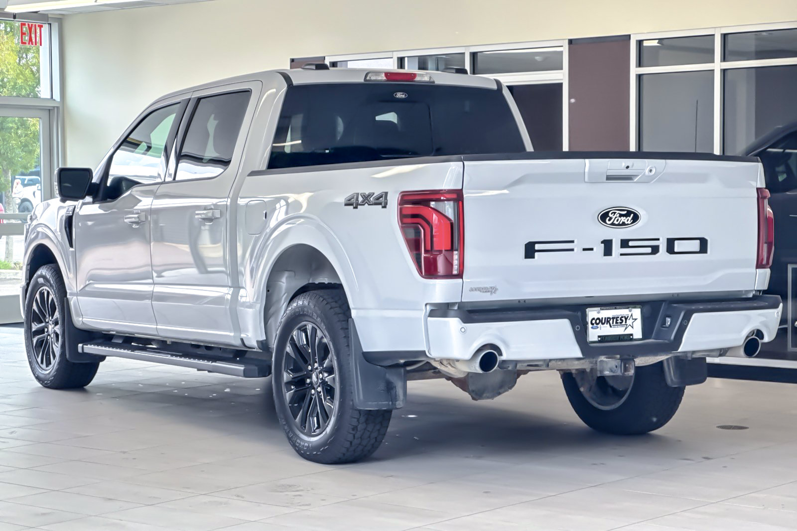 Certified 2025 Ford F150 Lariat w/ Equipment Group 502A High AWD/4WD image 6