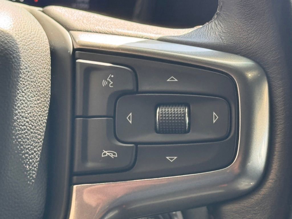 Used 2022 Chevrolet Tahoe Z71 w/ Luxury Package image 24