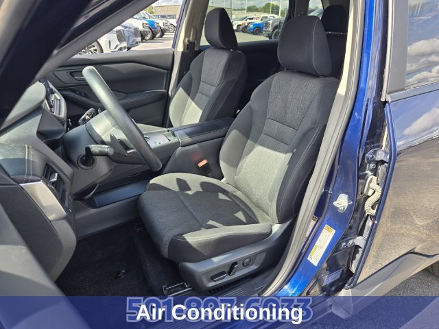 Used 2024 Nissan Rogue SV FWD image 8