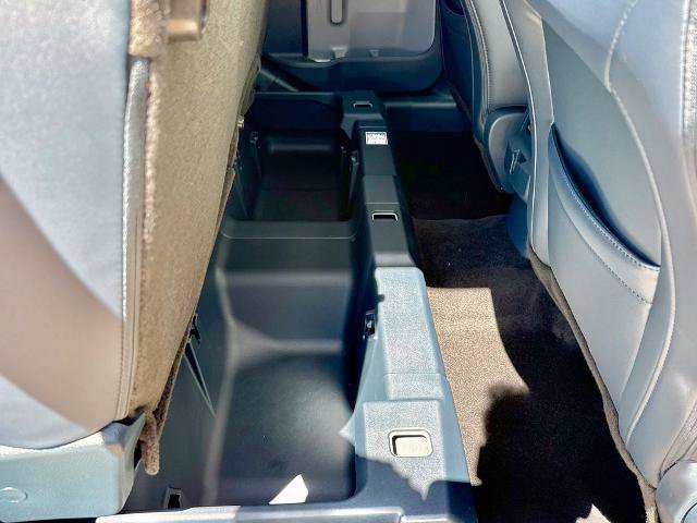 Certified 2022 Ford Maverick Lariat w/ Lariat Luxury Package AWD/4WD image 18