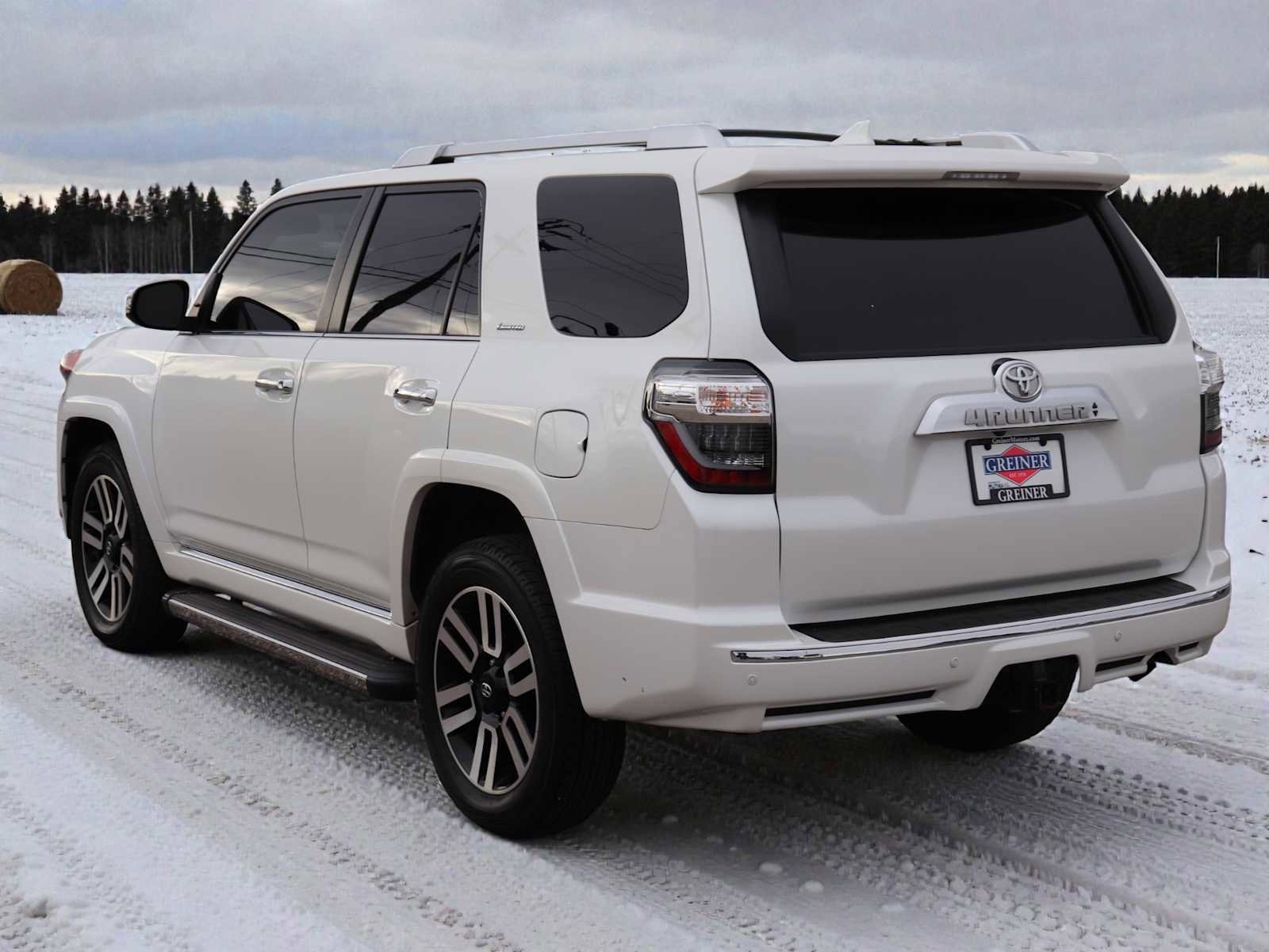 Used 2022 Toyota 4Runner Limited image 4