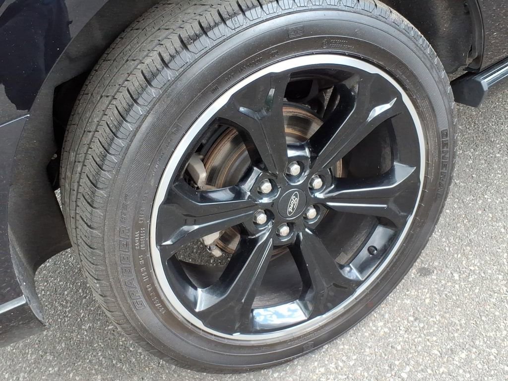 Certified 2023 Ford Expedition Limited AWD/4WD image 7