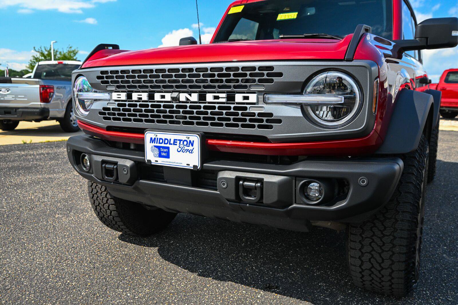 Certified 2025 Ford Bronco Badlands w/ Sasquatch Package AWD/4WD image 11