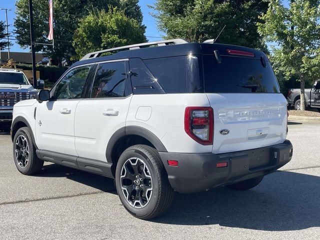 Certified 2025 Ford Bronco Sport Outer Banks w/ Outer Banks Tech Package+ AWD/4WD image 3