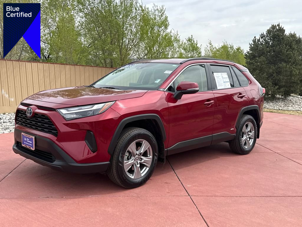 Used 2024 Toyota RAV4 LE image 1