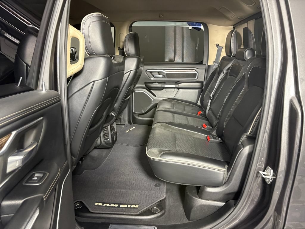 Used 2019 RAM 1500 Laramie AWD/4WD image 29