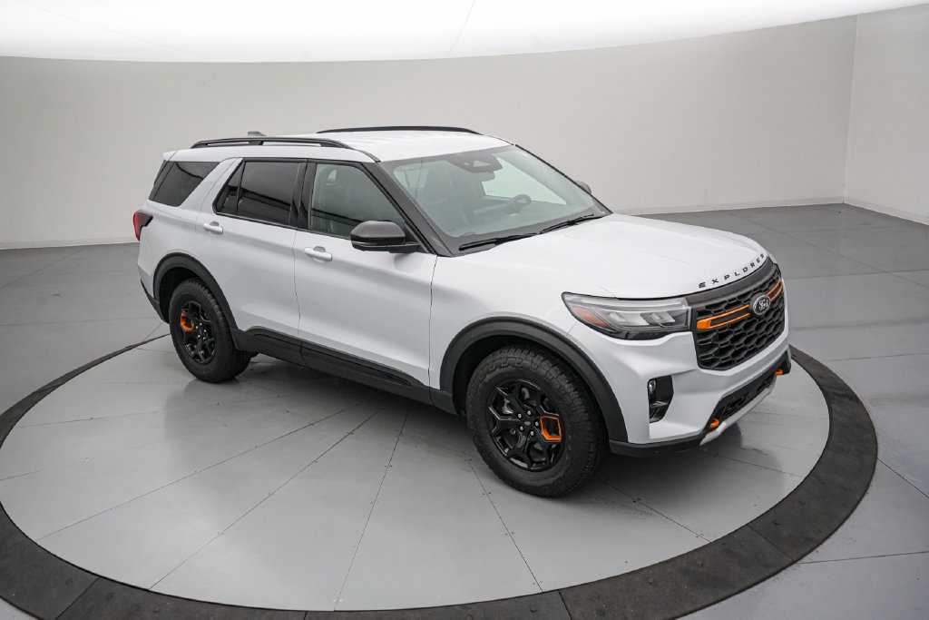 Certified 2026 Ford Explorer Tremor AWD/4WD image 2