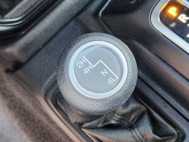 Used 2023 Jeep Wrangler Sport S image 24