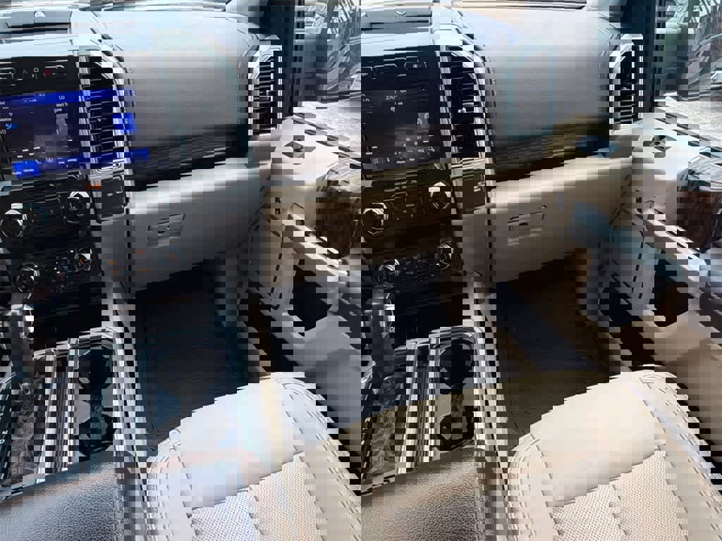 Certified 2020 Ford F150 Lariat w/ Equipment Group 502A Luxury image 20