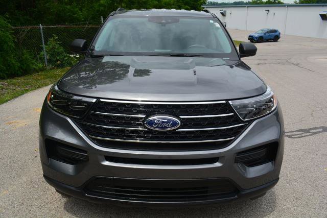 Certified 2023 Ford Explorer XLT AWD/4WD image 2