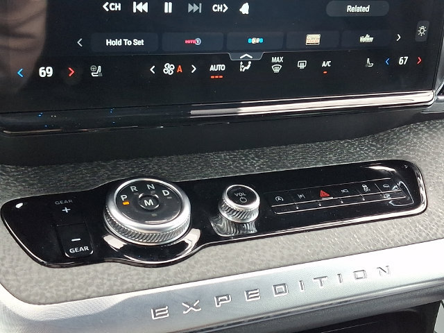 Certified 2025 Ford Expedition Tremor AWD/4WD image 14